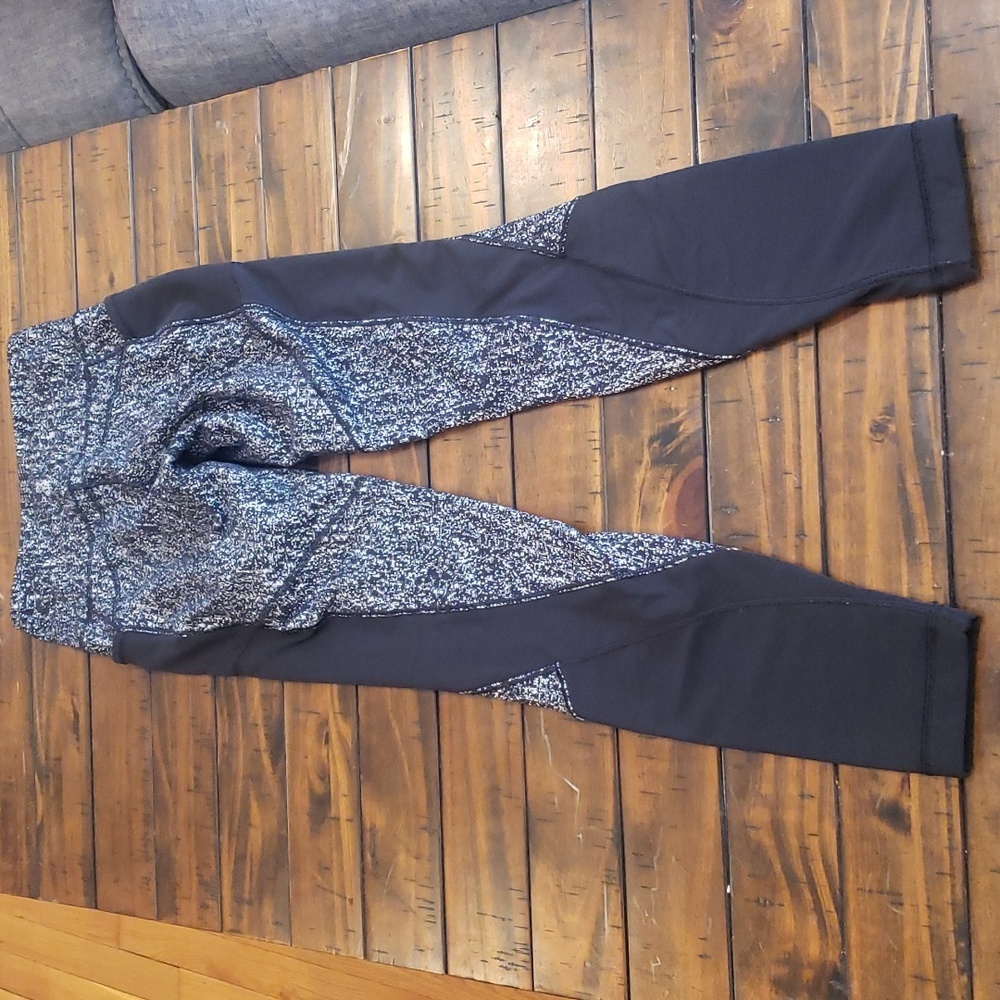 Lululemon fit physique tight - Picture 9 of 10